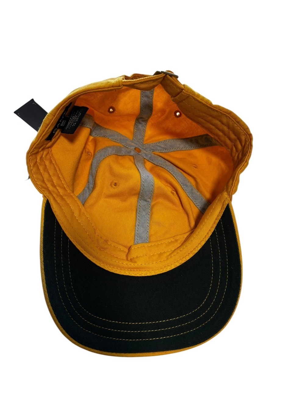 Gant Yellow Cap with Black GANT Hang Tag - Picture 4 of 4